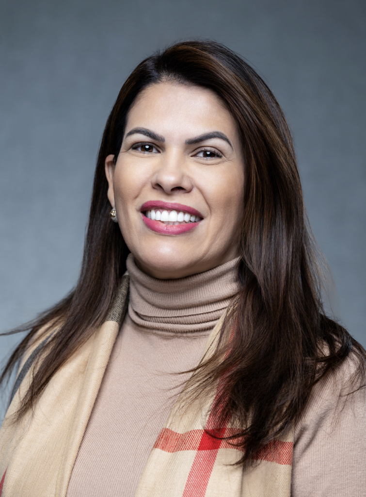 Headshot of SS5's Regional Social Worker, Lorena Rocha.